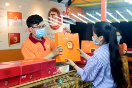 Khởi đầu mảng bánh kẹo thuận lợi giúp KIDO tăng cao lợi nhuận Dsc 0348 Jpg