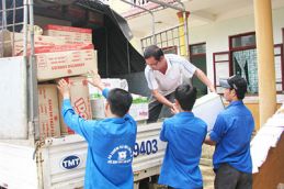 Kinh Đô chia sẻ đến đồng bào bị lũ lụt tại Miền Trung 1568 Thumb