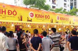 Trung thu rộn rã khắp phố xá Hà Nội 2324 Thumb