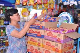 Cuộc “đổ bộ” vào ngành hàng thiết yếu 2601 Thumb